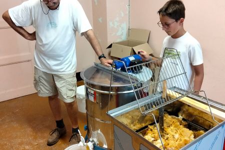 R&eacute;colte Rucher P&eacute;dagogique