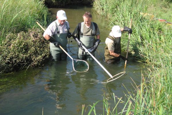 La F&eacute;d&eacute;ration de P&ecirc;che du Cantal intervenant sur le site du Marais du Cassan et de Prentegarde.